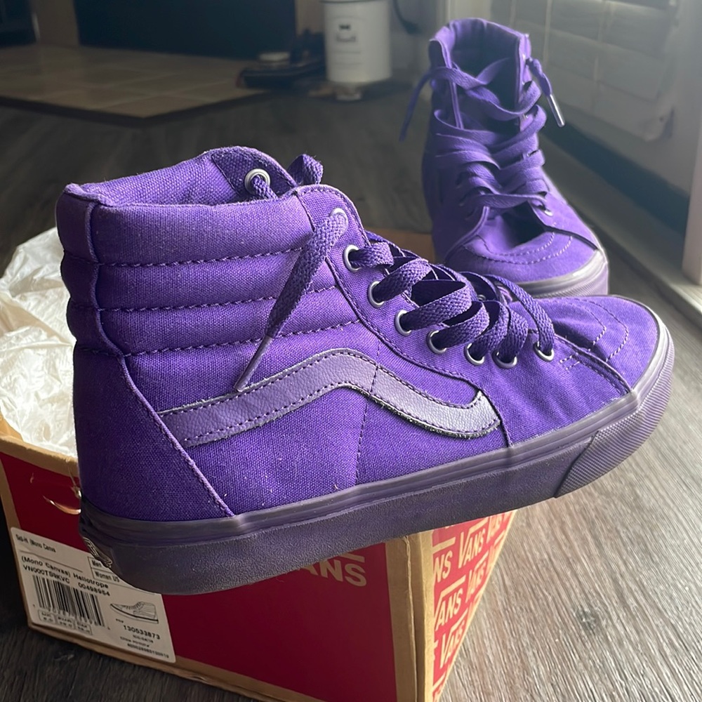Sk8-Hi Vans